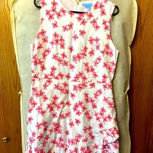 NWOT Draper James dress excellent condition tried on never worn